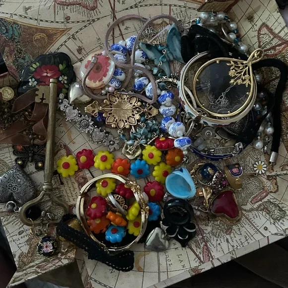 Mystery Jewelry Lot - Picture 1 of 6